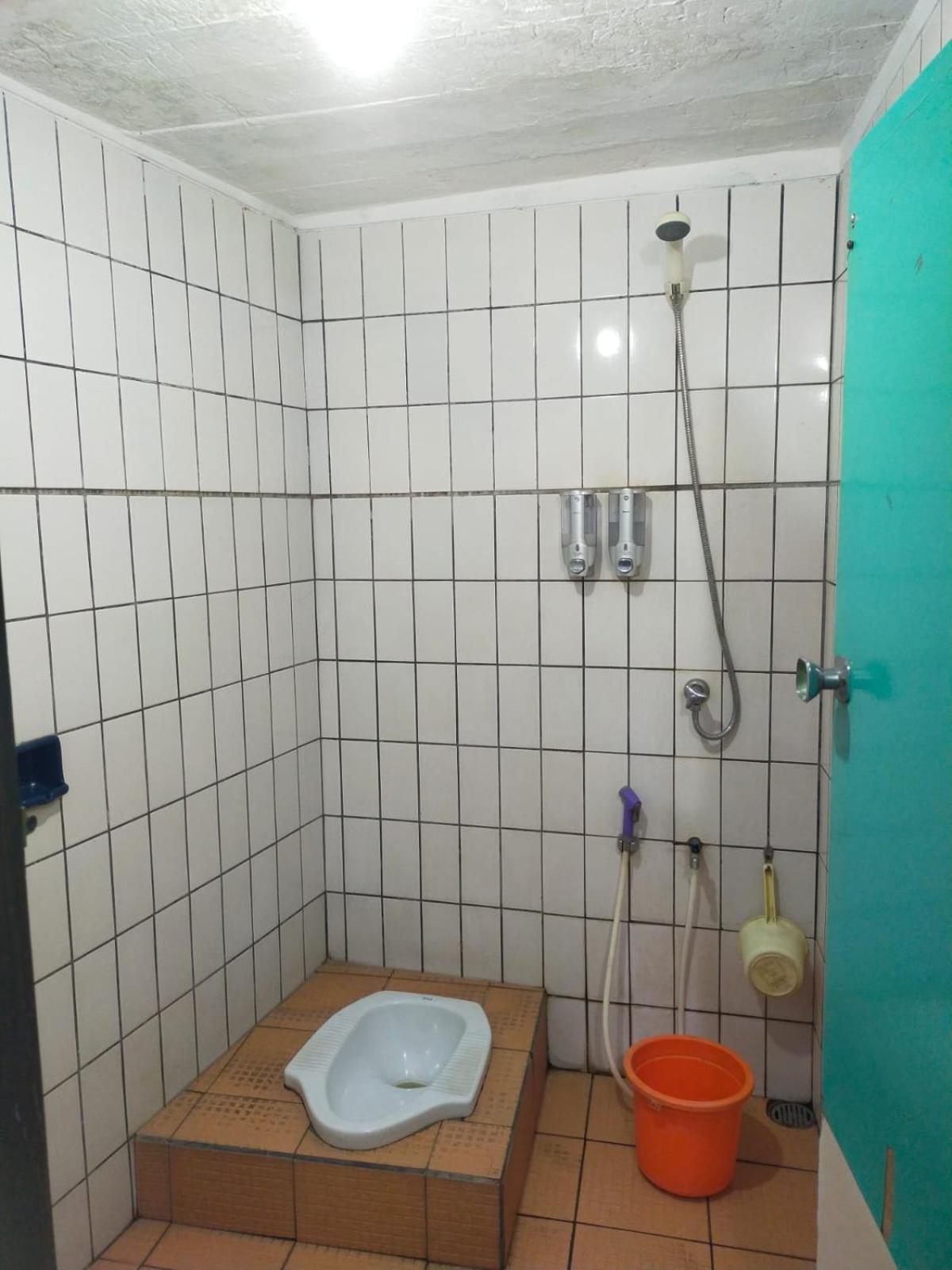 Hotel Aneka Baru Sleman  Esterno foto